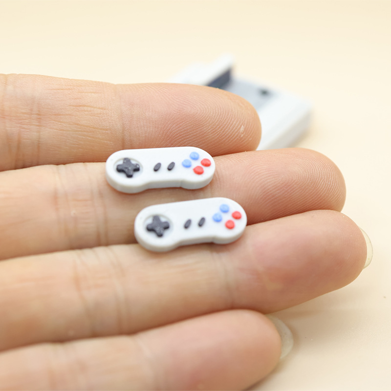 1set Dollhouse Mini Retro Game - مراجعة Photography Game وسعره